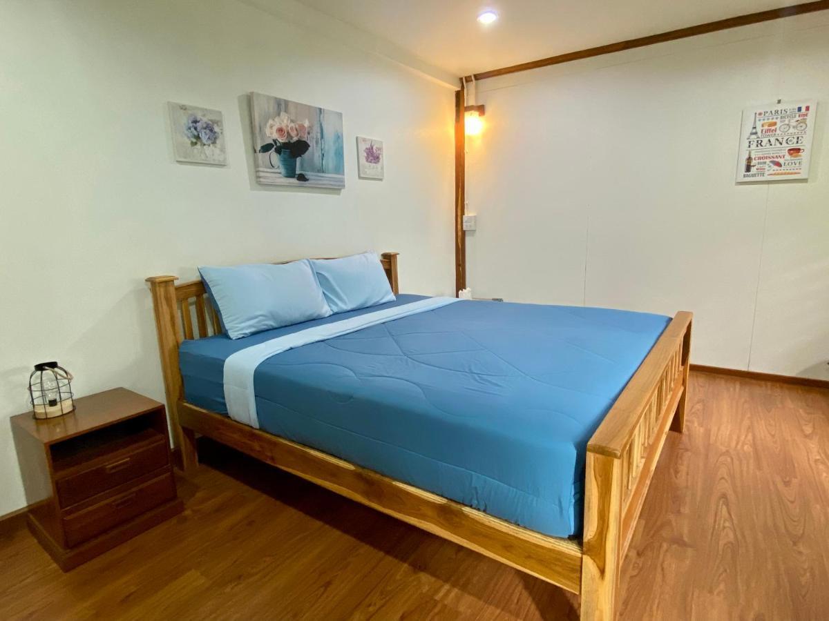 Tha Ma-O Bouteak Homestay - Self Check-In Lampang Extérieur photo