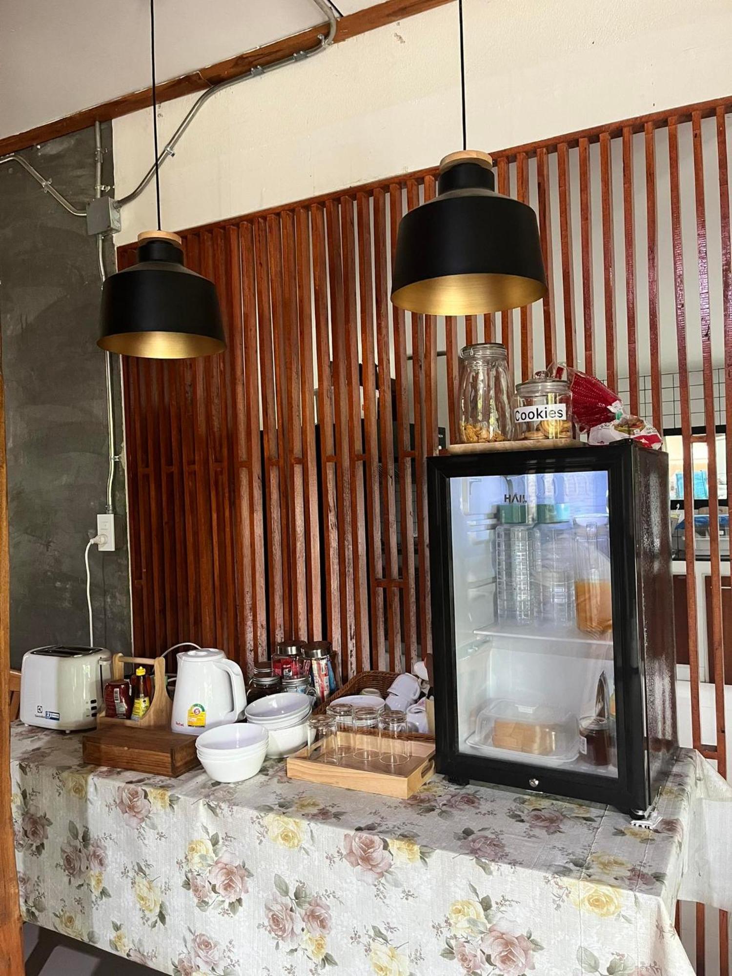 Tha Ma-O Bouteak Homestay - Self Check-In Lampang Extérieur photo