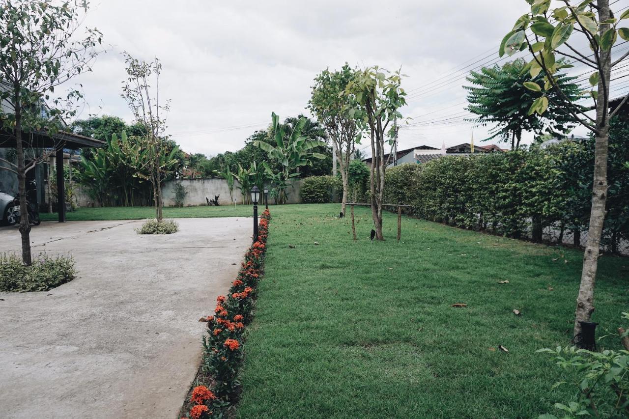 Tha Ma-O Bouteak Homestay - Self Check-In Lampang Extérieur photo
